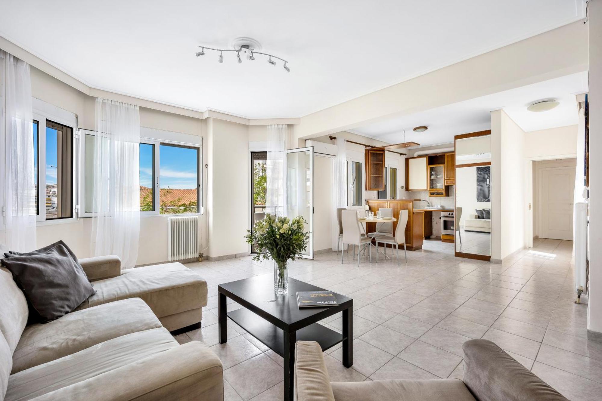 Fabulous Central Apartment Close To The Sea! Chalkís エクステリア 写真