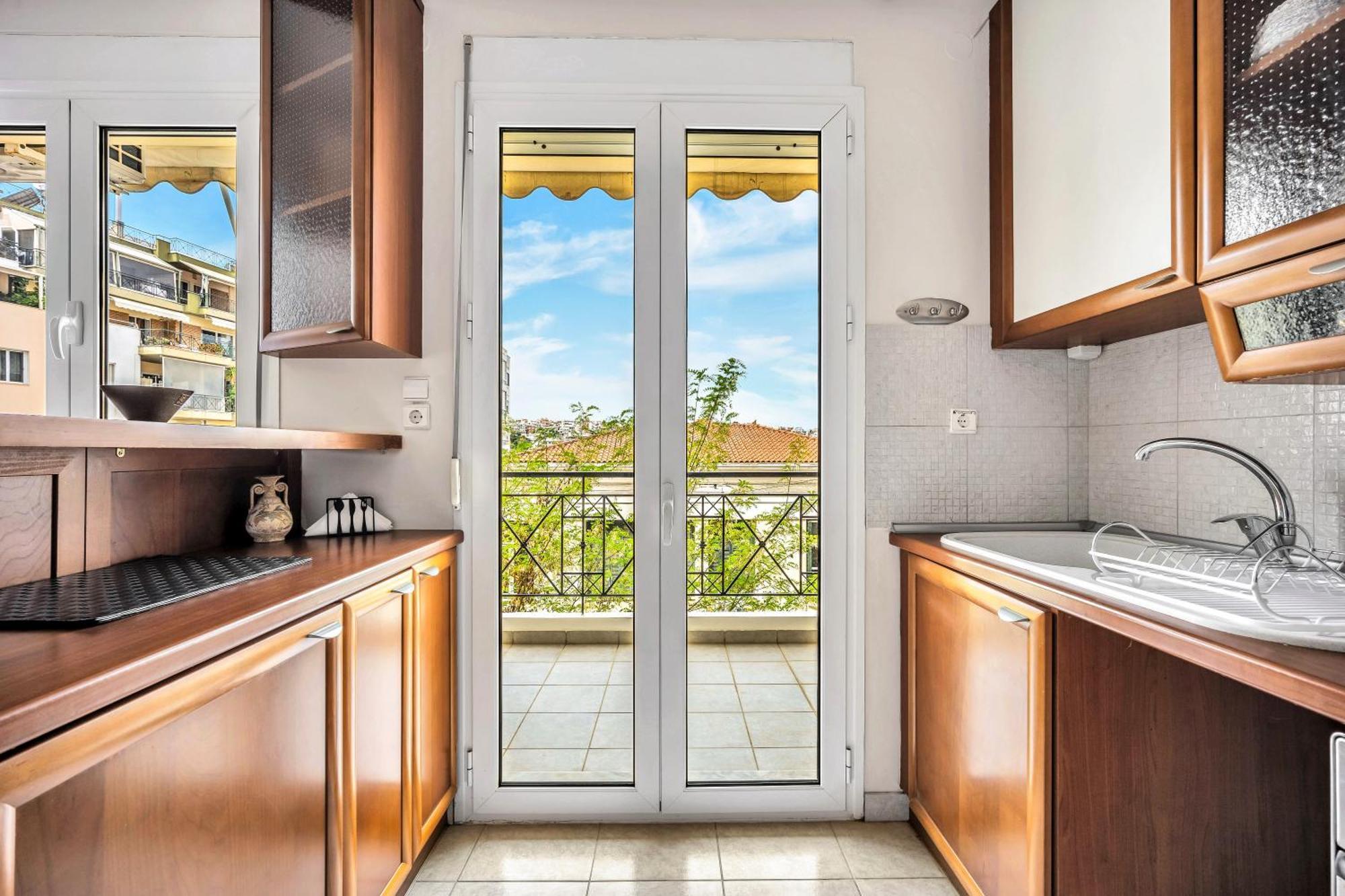 Fabulous Central Apartment Close To The Sea! Chalkís エクステリア 写真