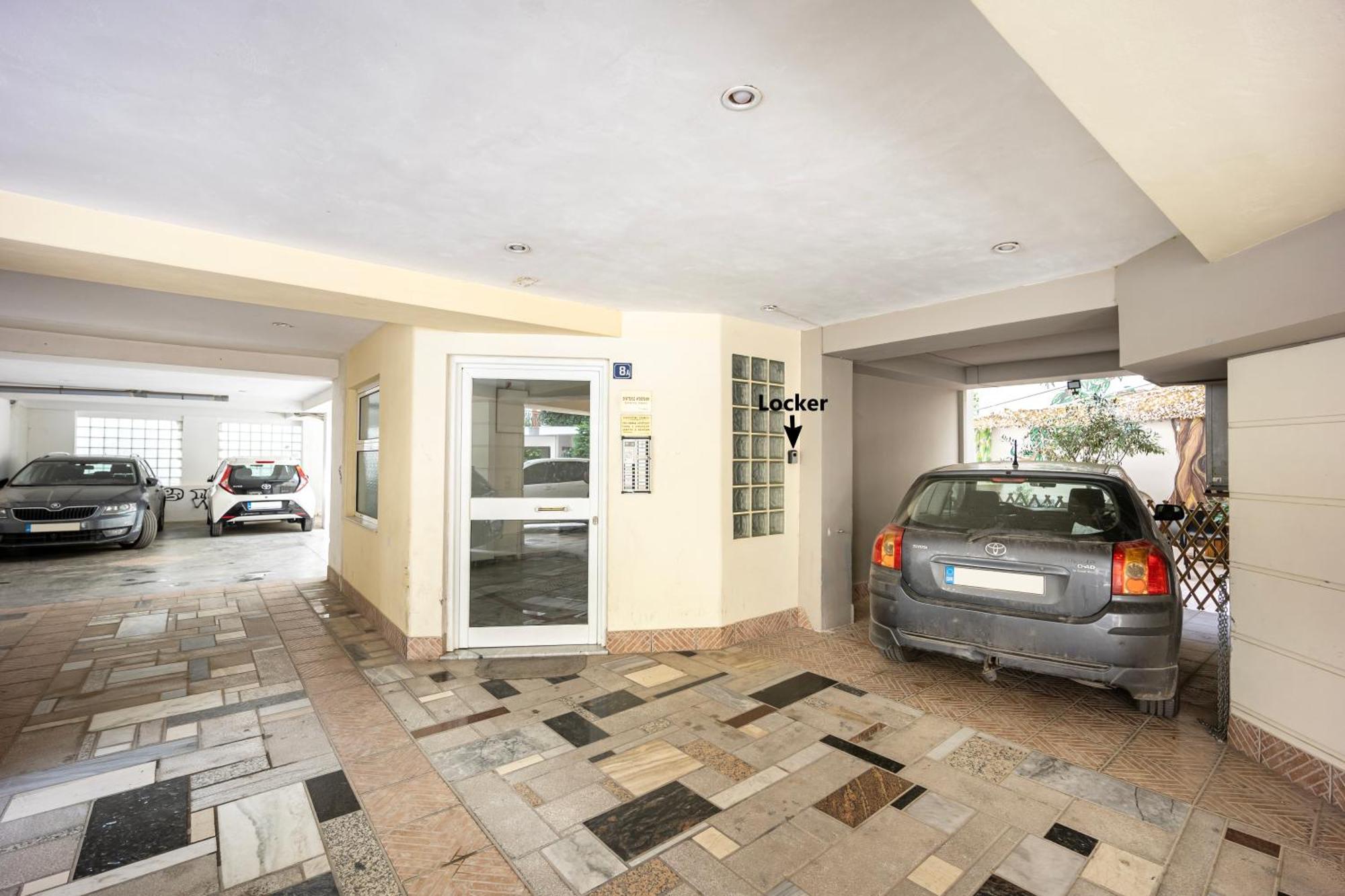 Fabulous Central Apartment Close To The Sea! Chalkís エクステリア 写真