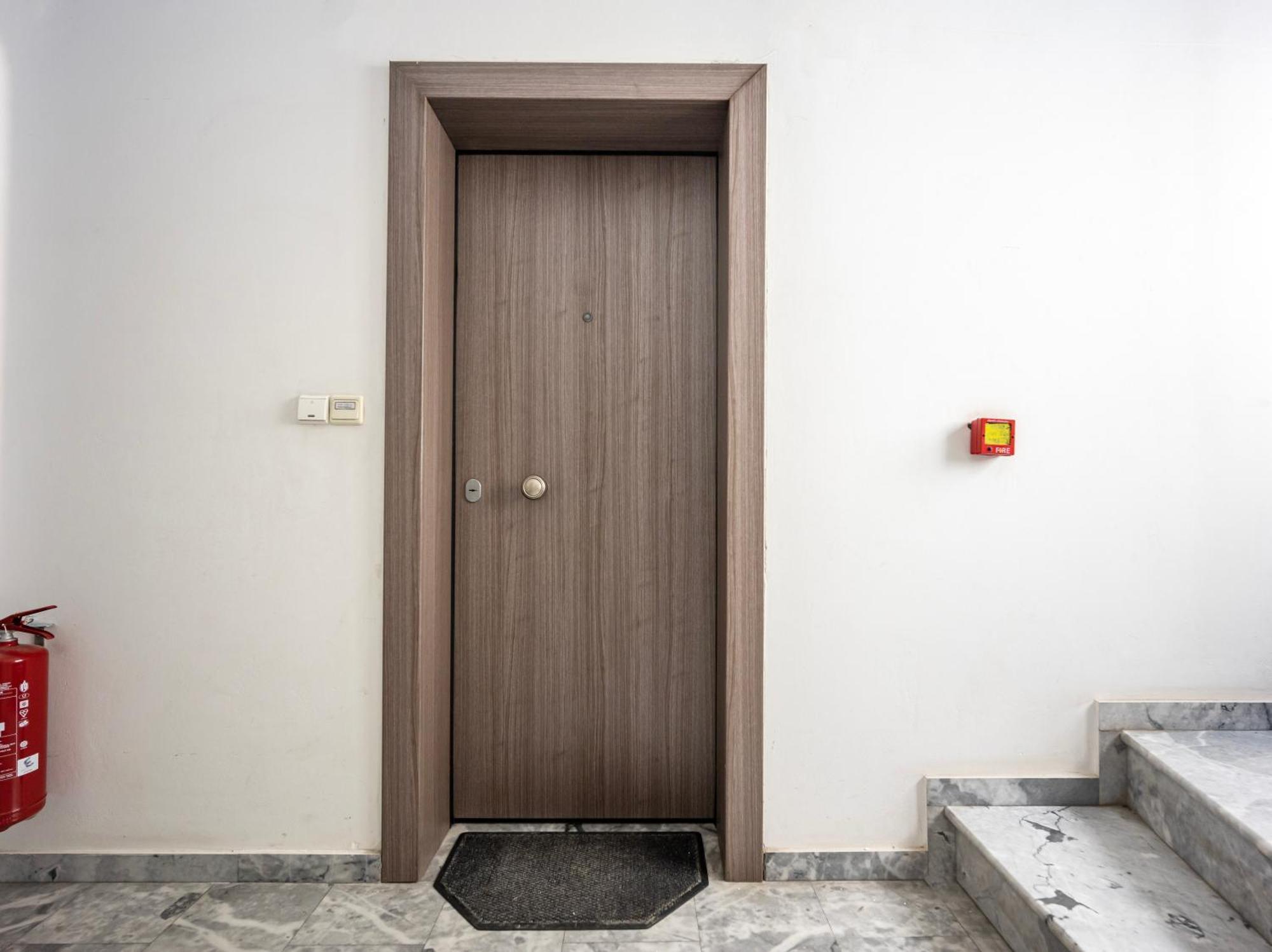 Fabulous Central Apartment Close To The Sea! Chalkís エクステリア 写真
