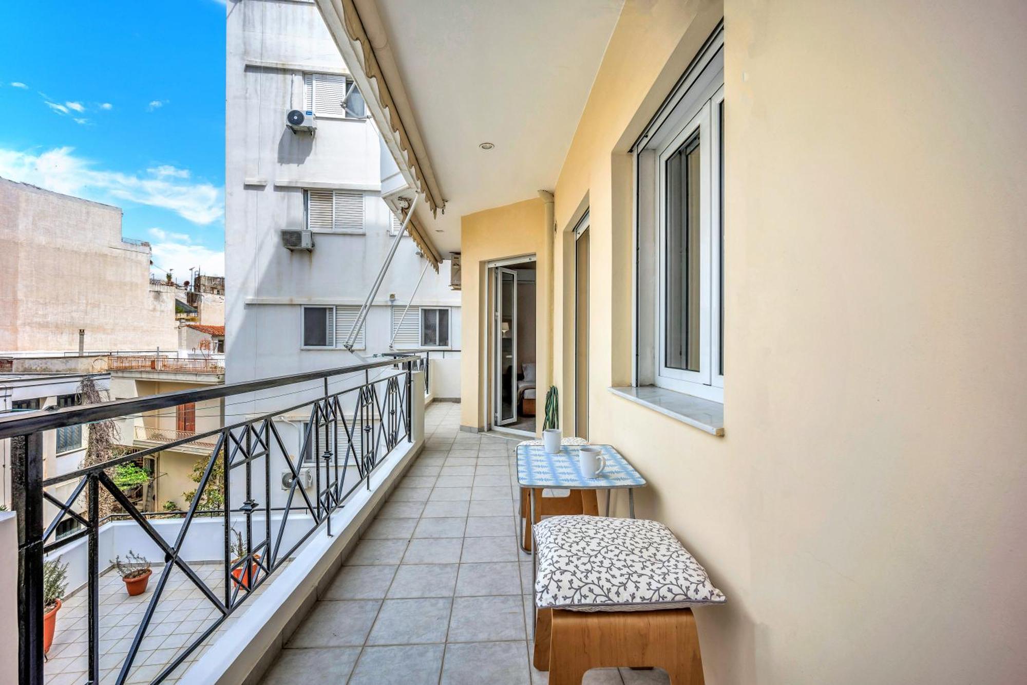 Fabulous Central Apartment Close To The Sea! Chalkís エクステリア 写真