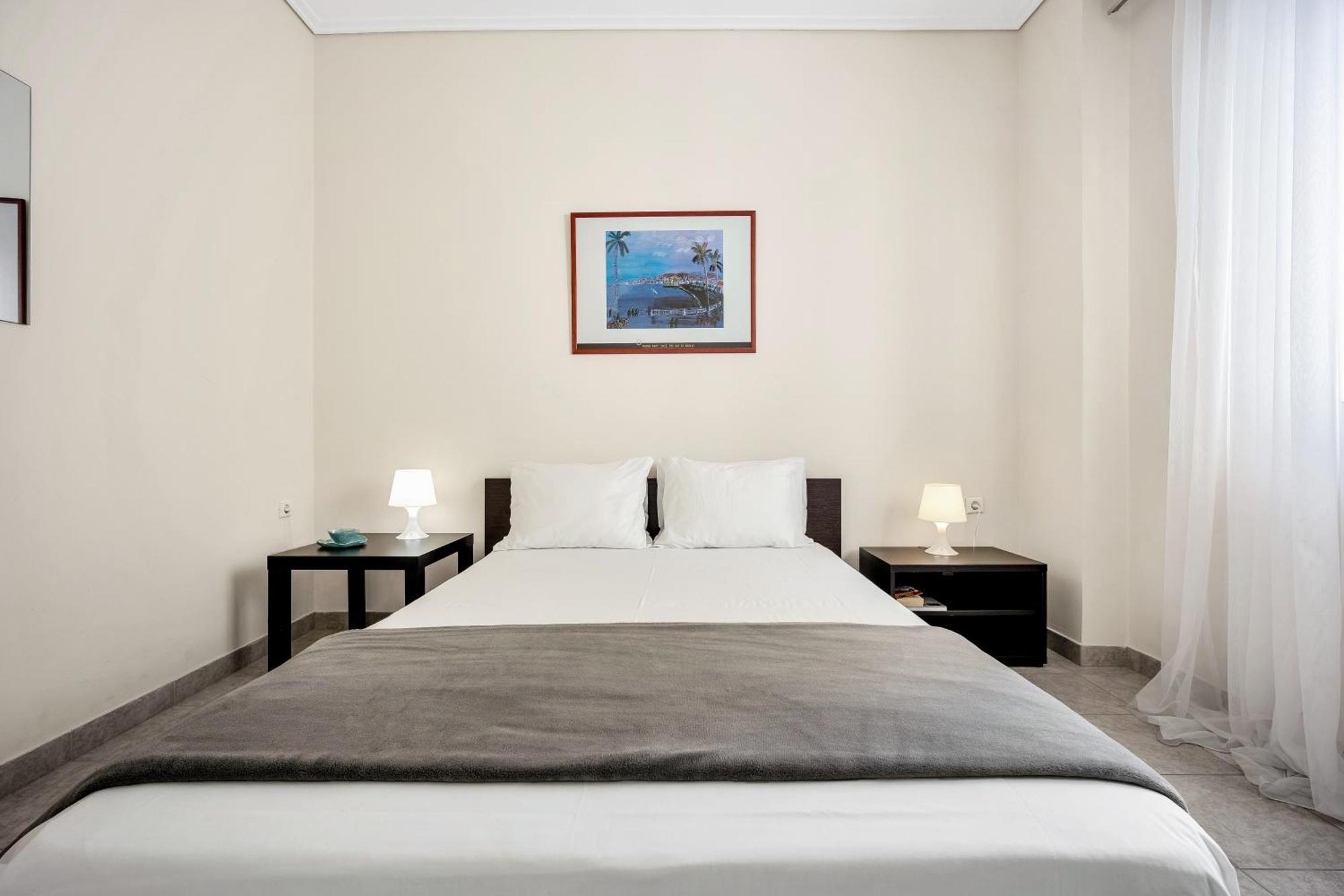 Fabulous Central Apartment Close To The Sea! Chalkís エクステリア 写真