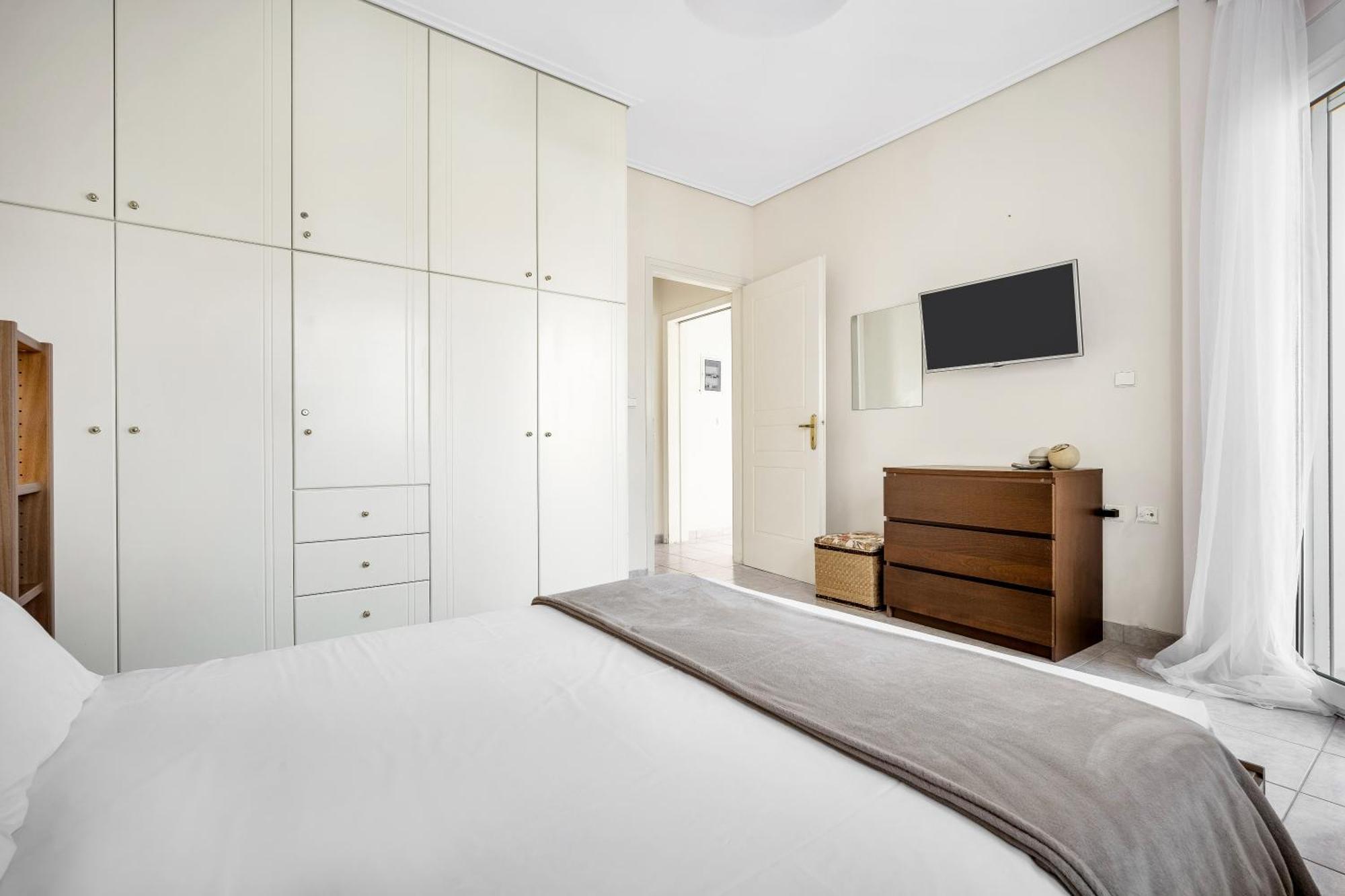Fabulous Central Apartment Close To The Sea! Chalkís エクステリア 写真