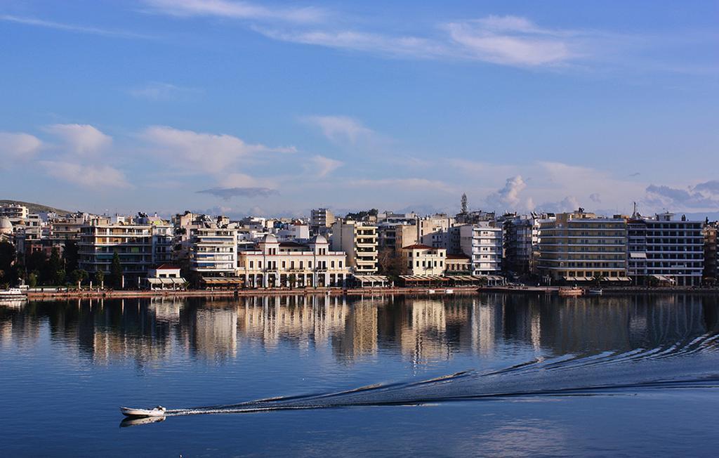 Fabulous Central Apartment Close To The Sea! Chalkís エクステリア 写真
